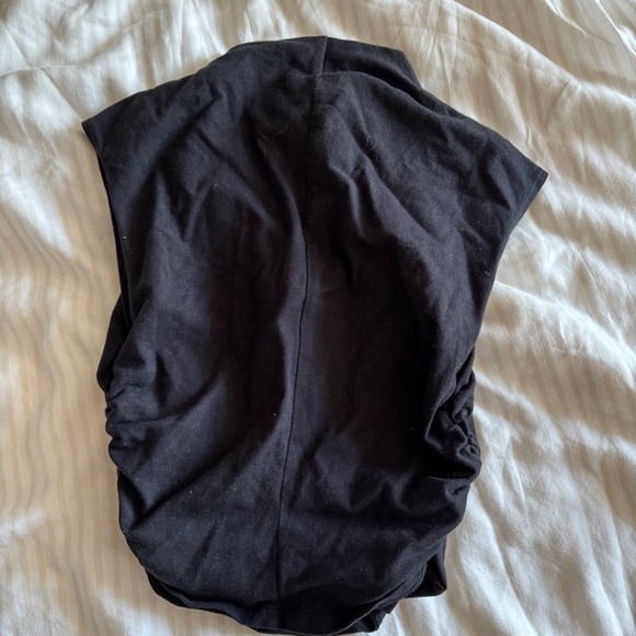 Reformation Lindy Top Sleeveless Mock Neck sz XS Black - Picture 2 of 4